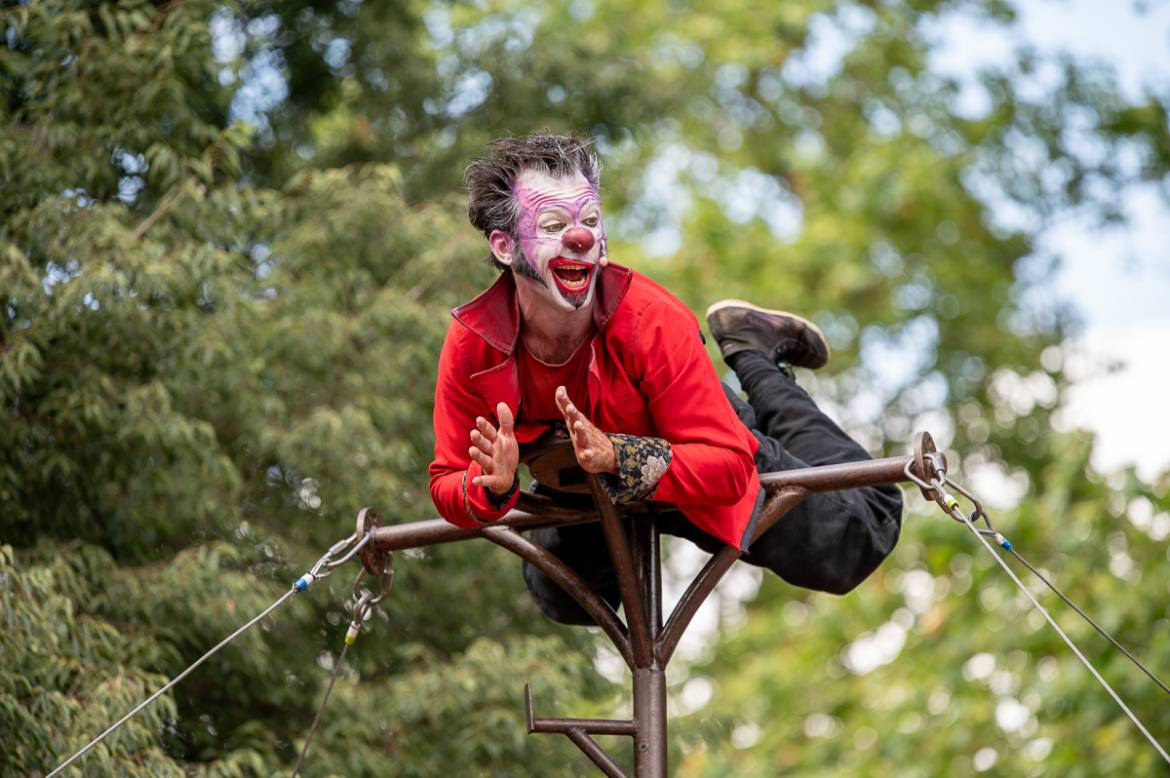 Galapiat Cirque, La brise de pastille au parc des droits de l'Homme - (c) Alexandre Boissot